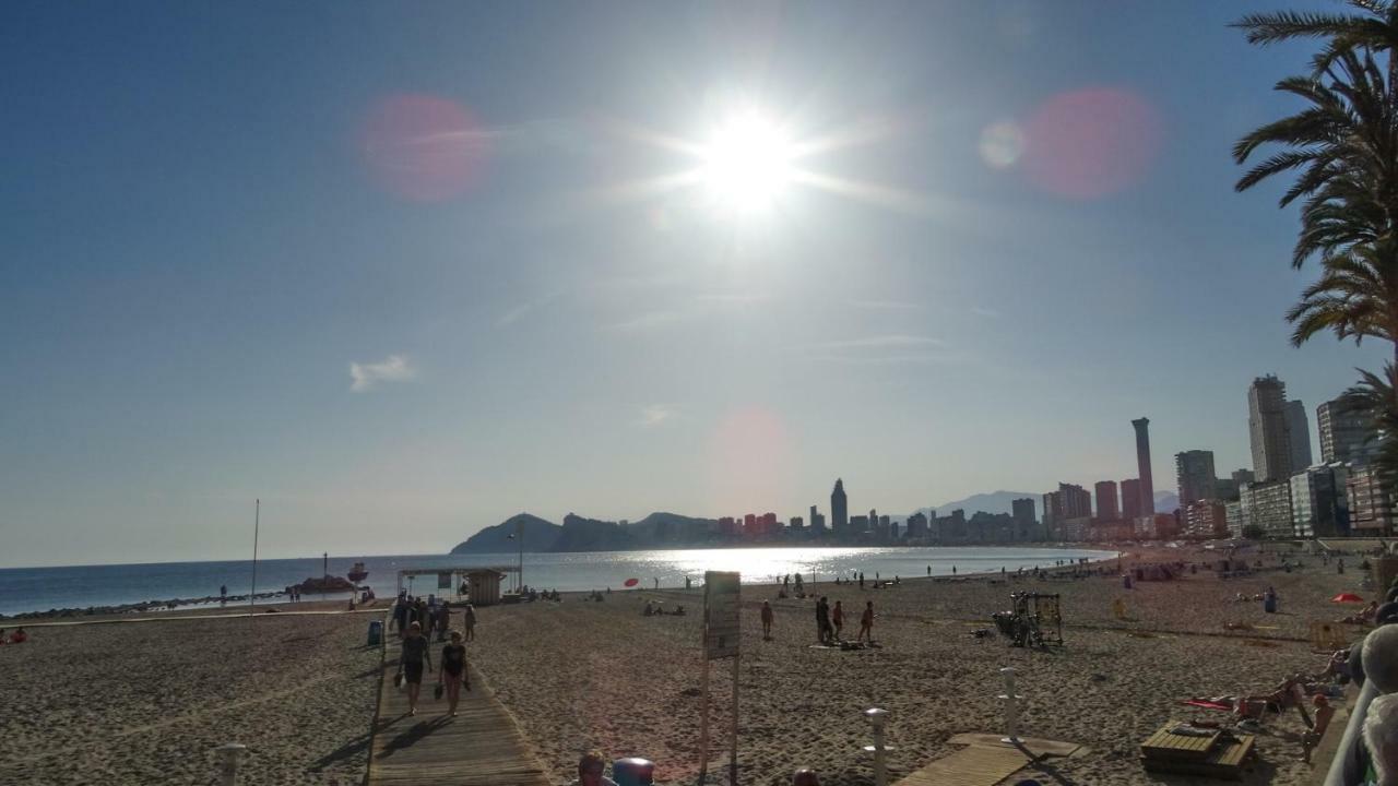 Atico Centrico A Un Paso Del Mar Benidorm Exterior foto