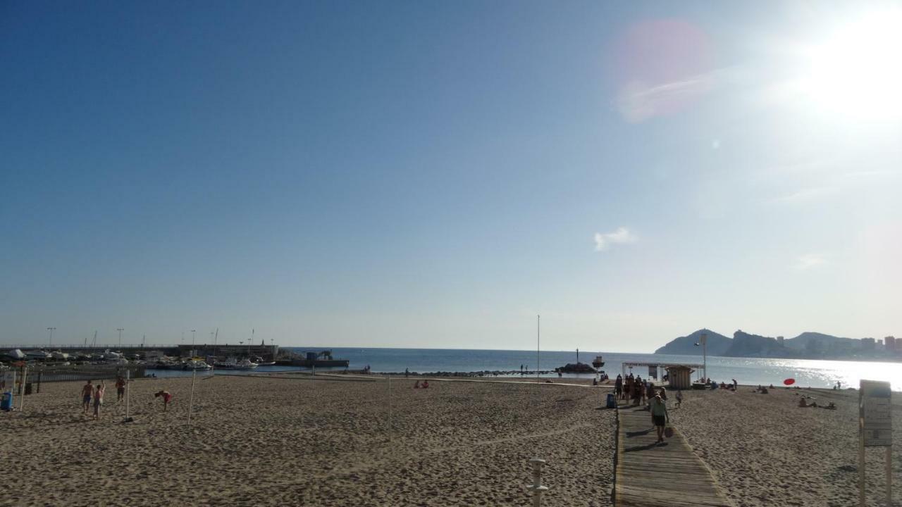 Atico Centrico A Un Paso Del Mar Benidorm Exterior foto