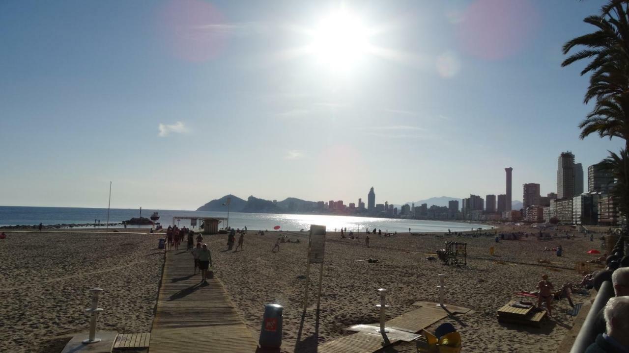 Atico Centrico A Un Paso Del Mar Benidorm Exterior foto